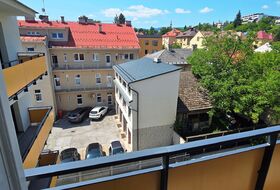 REZERVOVANÉ Novostavba-1-izbový byt, Banská Bystrica, Skuteckého, 39 m2 | foto REZERVOVANÉ Novostavba-1-izbový byt, Banská Bystrica, Skuteckého, 39 m2 | img